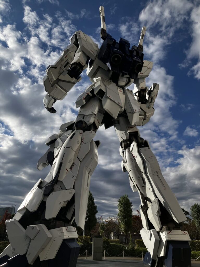 実物大ユニコーンガンダム像