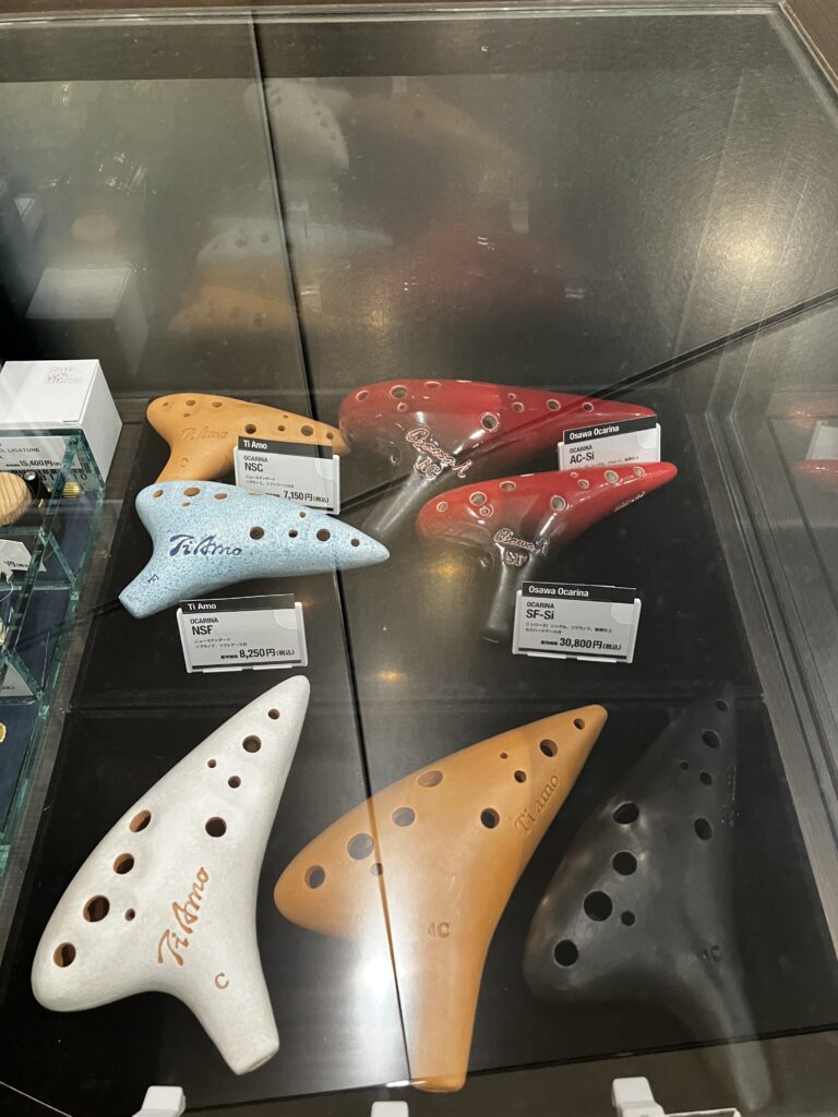 色とりどりのオカリナ